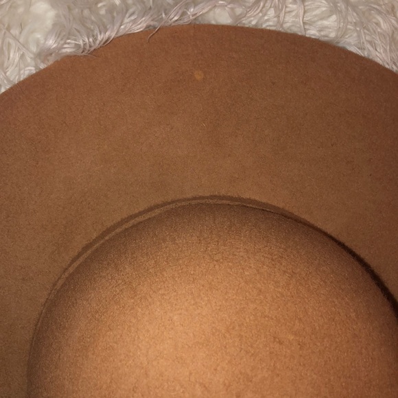 Floppy hat - Picture 2 of 2